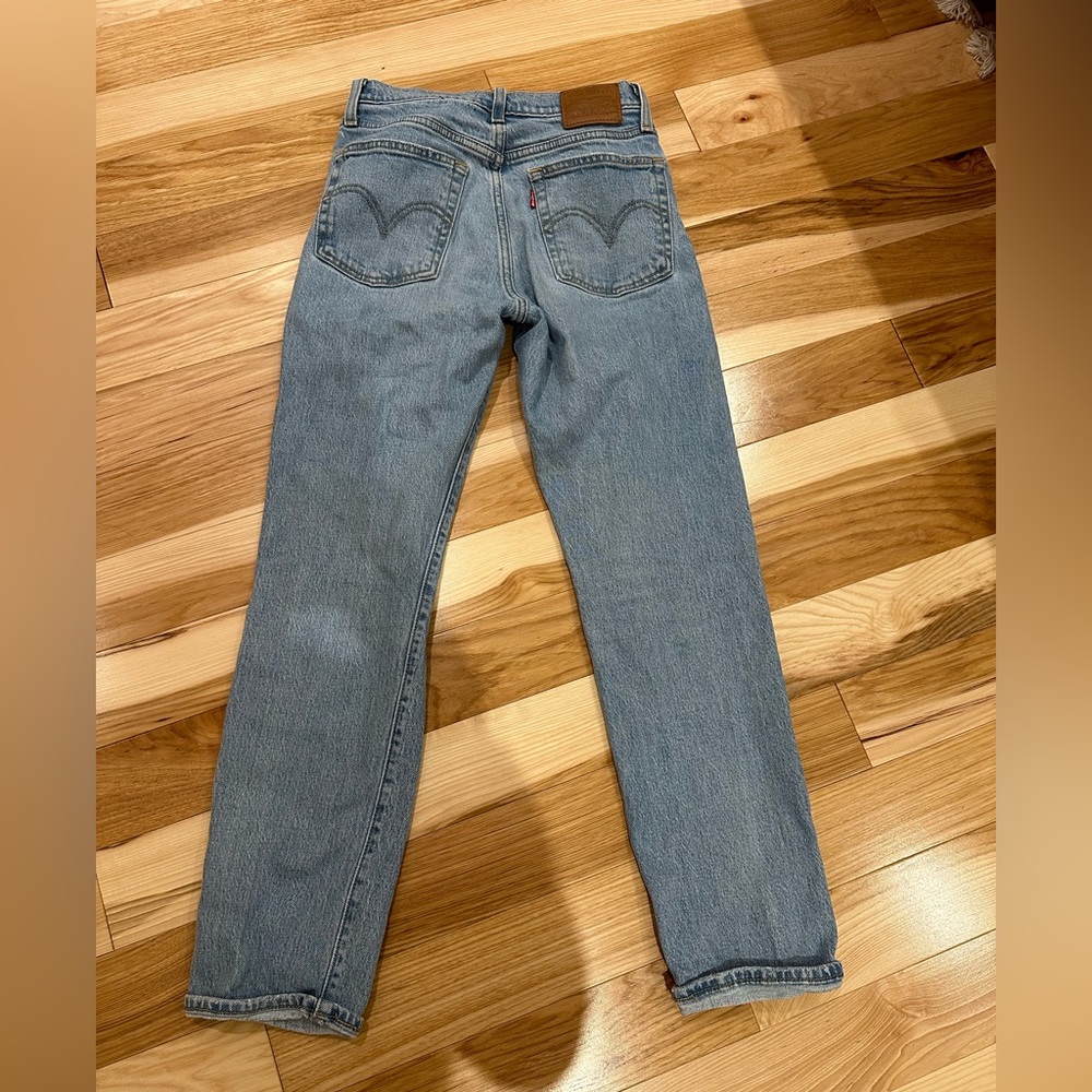 Levi 501 size 23